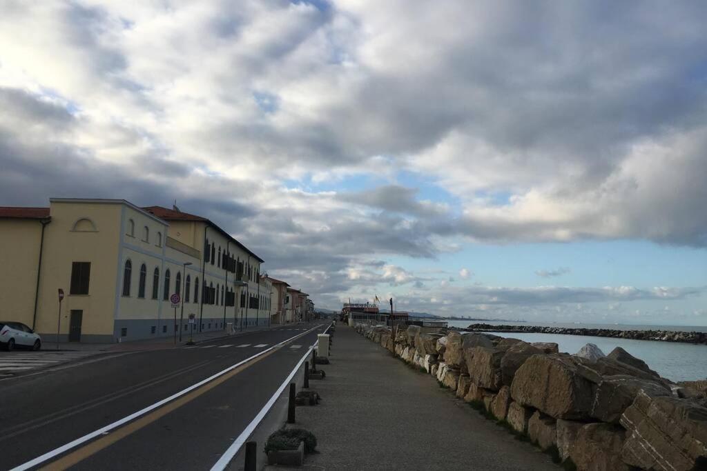 Bilocale Sul Mare Daire Marina Di Pisa Dış mekan fotoğraf